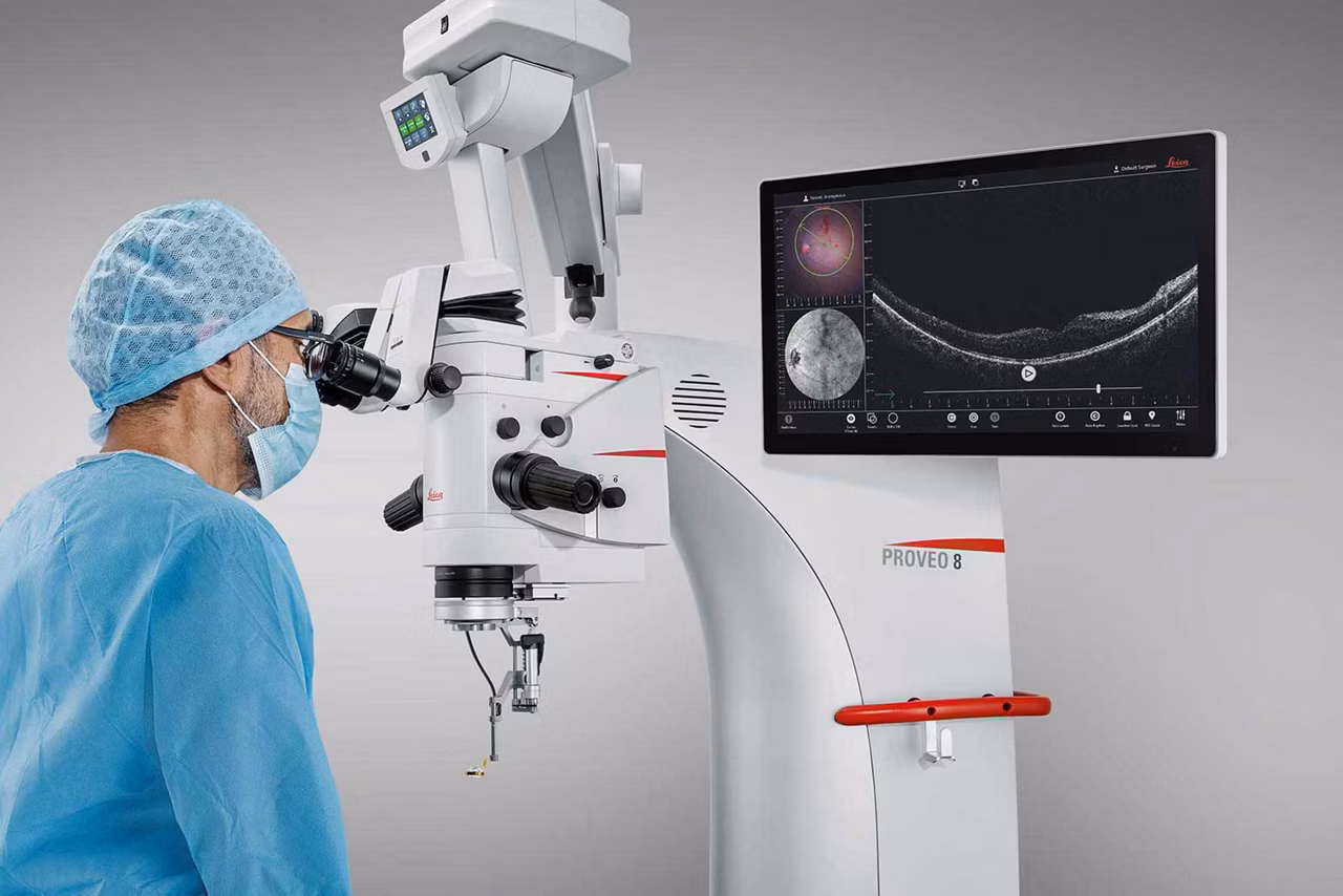 Proveo 8 Ophthalmic Microscope