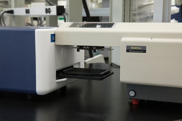 Molecular Devices Spectramax Abs And Abs Plus Image7