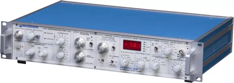 Axon™ Instruments Patch-Clamp Amplifiers
