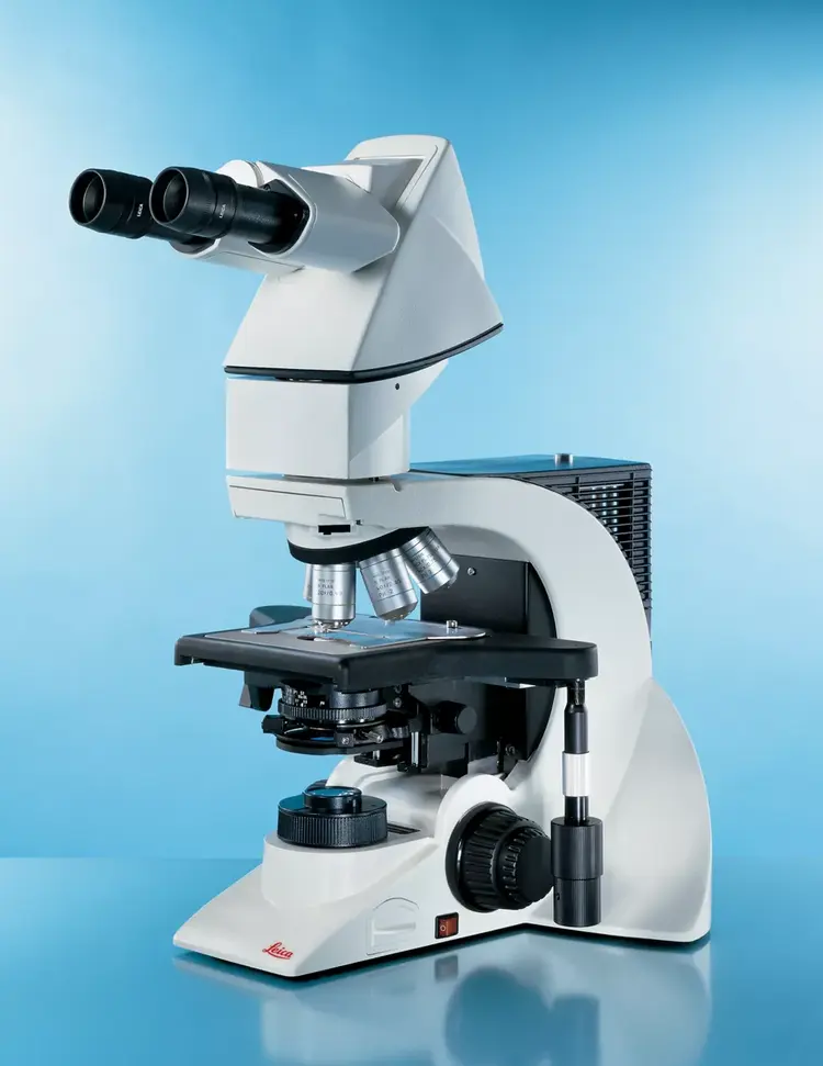 Leica DM2000 Ergonomic System Microscopes for Complex Clinical Applications