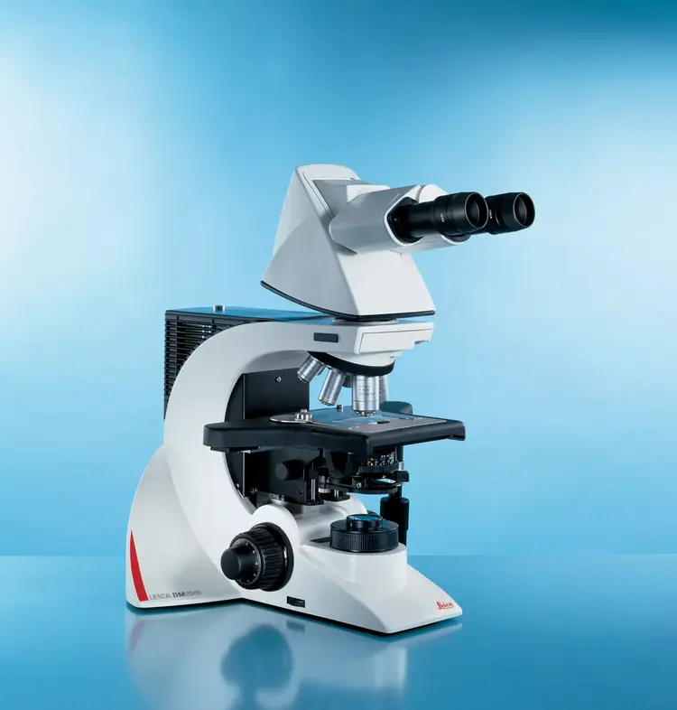 Leica DM2000 Ergonomic System Microscopes for Complex Clinical Applications